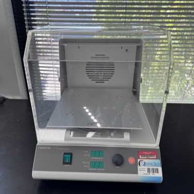 康宁 LSE 台式振荡培养箱